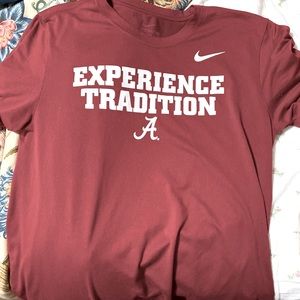 Size large alabama nike tee